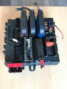 Sicherungskasten Relaisträger 460023260 13142520 Opel Vectra C Limo   VC 72 - Bild 1 von 7