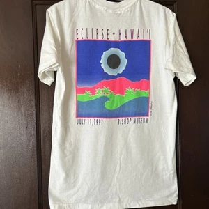 VINTAGE 1991 Eclipse Hawaii Bishop Museum Size M 38 40 Hanes Made In USA - Picture 1 of 6