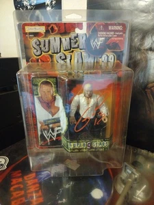 SIGNIERTE 1999 Jakks WWF Summer Slam '99 GANGREL Figur mit Fig Protector - Bild 1 von 4