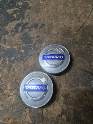 98-2018 Volvo Center Caps Set of (2) S60 V70/XC70 S80 XC90 C70 S40 V50 C30*69-26 - Image 1 of 4