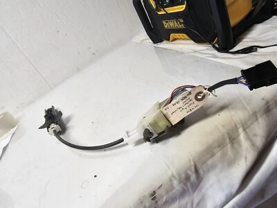 2006 AUDI A8 QUATTRO ПЕРЕДНИЙ ЛЕВЫЙ ИЛИ ПРАВЫЙ РЕМЕНЬ БЕЗОПАСНОСТИ РЕГУЛИРОВКИ ДВИГАТЕЛЯ VALEO OEM + - Изображение 1 из 2