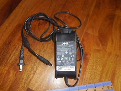 Dell 65W-AC Adapter Model LA65NSO-00 plus Power - A5 - Image 1 of 4
