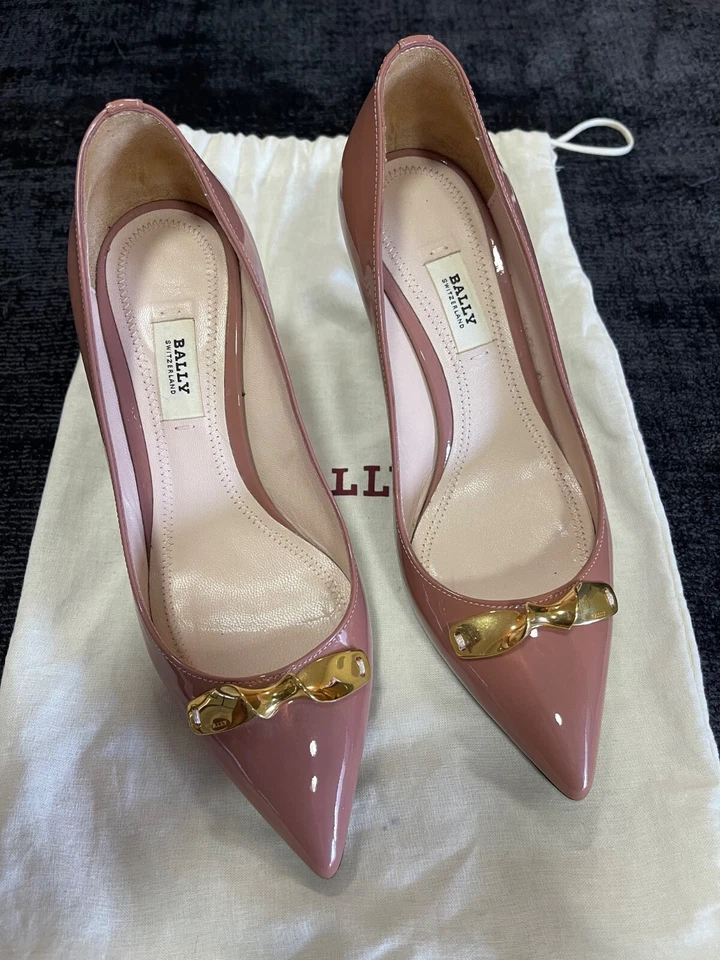 Bally heels brown pink in patent leather near new gold hardware anti-slip soles - image 1 of 4