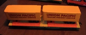 Vintage Tyco Nenngröße H0 A.T. & S.F. Flachwagen mit 2 Union Pacific Huckepack Anhänger - Bild 1 von 3