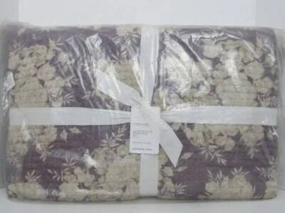 Pottery Barn Juliette Toile Handcrafted  PickStitch King/Cal.King Quilt Wisteria - Image 1 of 4