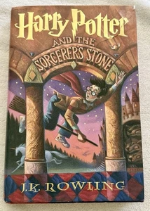 Harry Potter and the Sorcerer's Stone by J. K. Rowling 1st American Edition 1998 - Imagen 1 de 9