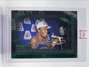 ISAIAH THOMAS 2020-21 PANINI ONE AND ONE TIMELESS MOMENTS GREEN /5 Q1134 - Picture 1 of 2