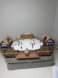 Gold Label Collection - Worlds Fair Skater Skating Rink 2007 Mr Christmas (READ) - Picture 1 of 20