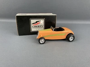 Liberty SpecCast 1934 Ford Roadster Hot Rod '98 MSRA 1/24 Diecast Bank Org - Picture 1 of 13