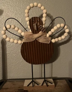 Primitive Metal DECORATIVE THANKSGIVING TURKEY WITH WOODEN BEADS On Wood Stand - Picture 1 of 3