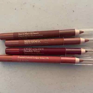 Lápiz labial Estee Lauder doble uso para permanecer en su lugar ~ 0,04 oz cada uno ~ Elige el tuyo - Imagen 1 de 9