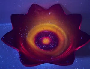 Vintage Fenton Amberina Cadmium Glas Rubinrot 9" Lotus Blume Schüssel - Bild 1 von 10