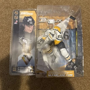 Figura de acción Mcfarlane Mario Lemieux 2001 serie 2 camiseta blanca variante persecución - Imagen 1 de 7