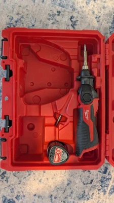 Kit de soldador Milwaukee 2488-21 Milwaukee Tool M12 Foto 1 de 2