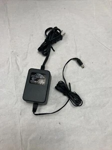 Original-Zubehör-Hersteller Netzadapter AD - 101ADT Netzteil Eingang 120 VAC 60hz 18 W Ausgang 10 VDC - Bild 1 von 8