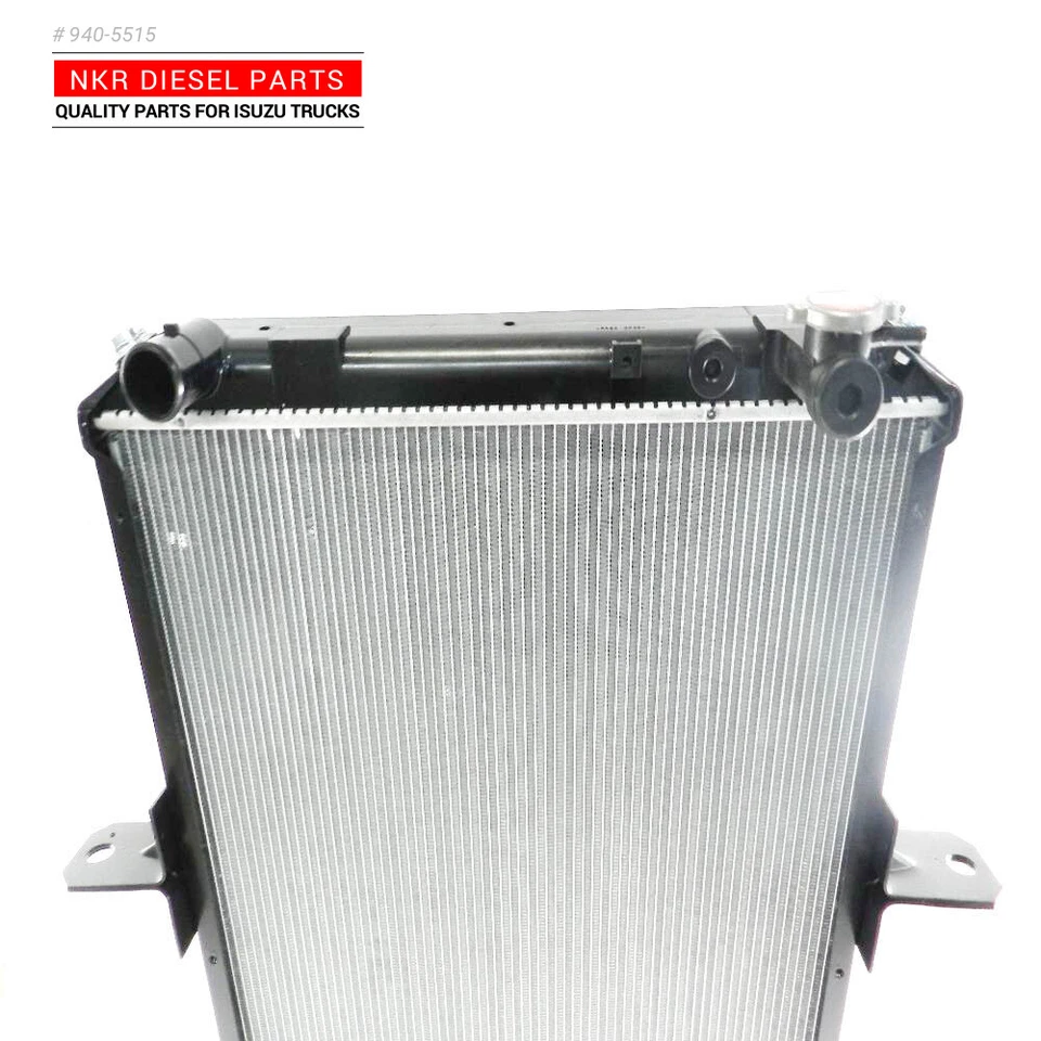 Conjunto de radiador para Isuzu NPR NQR NRR 2008-2010 5,2 L A/T con soportes Foto 1 de 4