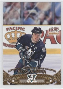 1997-98 Pacific Invincible Off The Glass Paul Kariya #1 HOF
