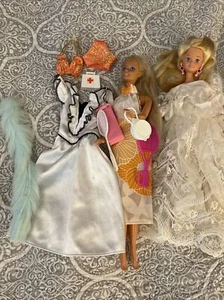 1966 MATTEL Barbie Bride Vintage Dress With 1987 Doll Clothes - Picture 1 of 1