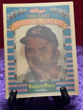 1991 Sportflics Kellogg's Baseball Greats #1 Gaylord Perry Cleveland Indians HOF