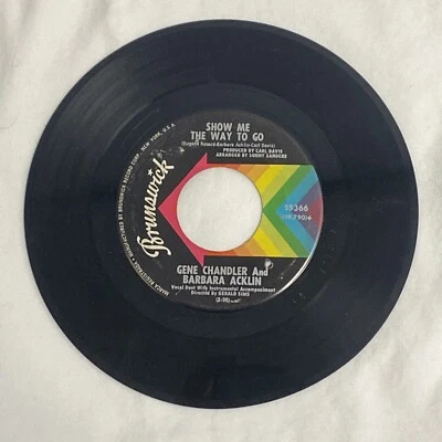 Gene Chandler And Barbara Acklin (45) Love Won't Start / Show Me The Way To Go Foto 1 de 4