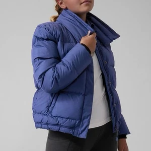 Athleta Girl Sleigh All Day Down Jacket Blue Size XS/6 NWT - Picture 1 of 9