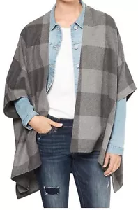 Nuevo con etiquetas Poncho a cuadros Gap M/L Ropa exterior Precio de venta sugerido por el fabricante 59,99 - Imagen 1 de 12