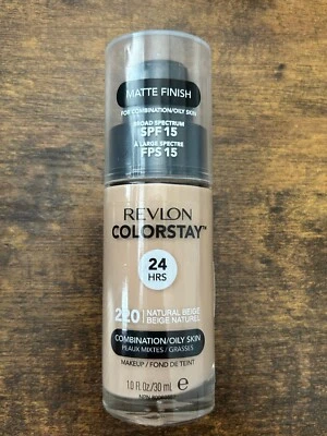 Revlon ColorStay 24hrs Matte SPF15 Foundation Combination/Oily skin 220 Natural - Image 1 of 3
