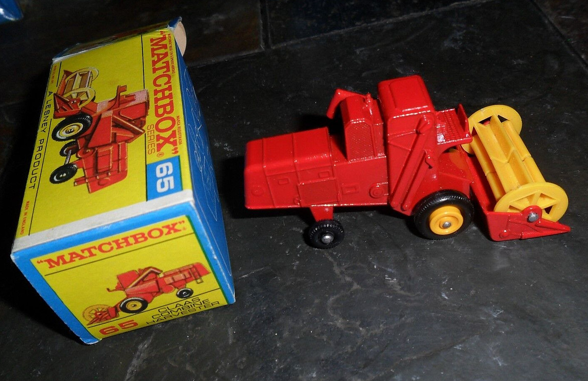 CLAAS Roliant 857 Roto Cut ミニチュアモデル CLAAS 1:32 Tractor