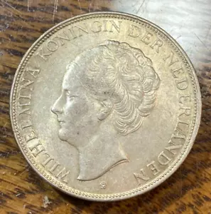 1940 Netherlands 2.5 Guilder Nice Borderline Unc. Original Crown KM-165 CHRC - Picture 1 of 2