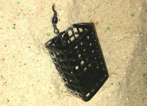 DSM Square Cage Nourrisseur Spécialiste Amorce Bâtons Méthode Metal Barbel Carpe - Photo 1/4