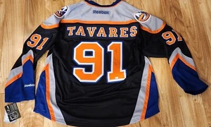 JOHN TAVARES SIGNED NEW YORK ISLANDERS REEBOK  REP JERSEY COA/Holo - Picture 1 of 6
