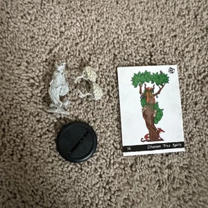 Hordes Minicrate #56 Dhunian Tree Spirit (Mai 2022) Female Forest Archon Dryad - Bild 1 von 4
