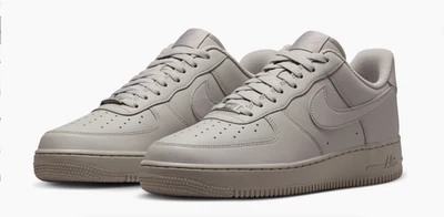 Nike Air Force 1 '07 Zapatos Gris Universitario IH1698-001 Para hombres Talla 11 Nuevos en Caja Foto 1 de 4