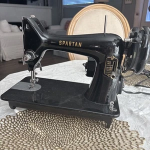 Vintage Singer Spartan Sewing Machine EN 857831 Pedal Runs Black - Picture 1 of 11