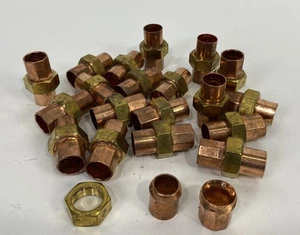 Lot of (20) Elkhart 33582 102 3/4" Pipe Union Tube Solder C x C - Picture 1 of 4
