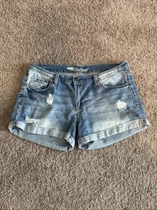 Old Navy The Boyfriend Distressed Cuffed Denim Jean Shorts Size 8 Bin 15 - Picture 1 of 6