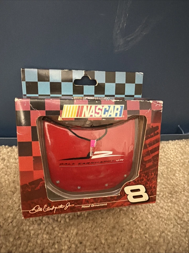 Nascar #8 Dale Earnhart Jr Navidad Coche Capucha Adorno 3" x 4" - Caja Dañada Foto 1 de 4