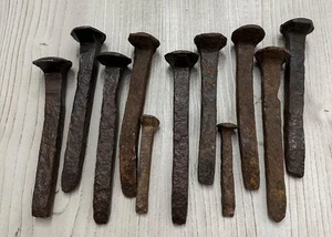 Vintage Railroad Spikes Set Of 11 Rustic Iron Nails For Crafting & Decor - Picture 1 of 4