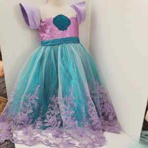 Kleine Meerjungfrau Mottoparty Kleid bestickt Tüll aquamarin türkis lila GR. 5-6 - Bild 1 von 13