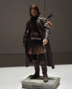 Muñeca Móvil Enviada Guardia Reina INART Señor de los Anillos Aragón 1/6 Gama Alta en Sto - Imagen 1 de 18