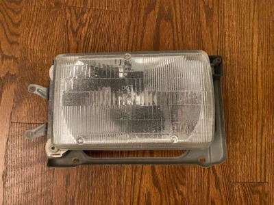 VW Volkswagen Quantum Syncro 1986-1988 OEM cristal faro pasajero + soporte Foto 1 de 4