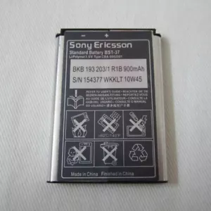 Nuova batteria cellulare standard BST-37 900 mAh 3,6 V per Sony Ericsson W810i K750i - Foto 1 di 1