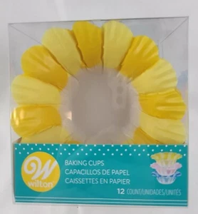 Wilton Large Beautiful Flowers Two 12 Pack Baking Cup Packages New - Picture 1 of 4