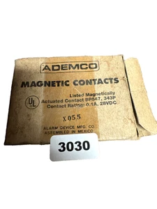 Montaje en superficie de contacto magnético Honeywell 950W-GY espacio ancho - Imagen 1 de 3