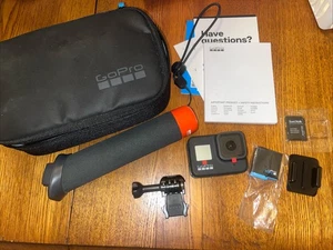 GoPro HERO 8 Black (NUOVA/inutilizzata) con tutti gli accessori - Foto 1 di 4