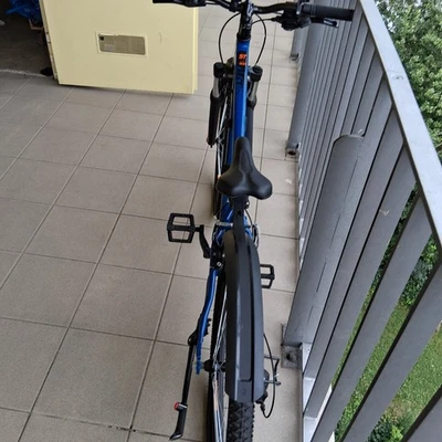 blaues Fahrrad - Bild 1 von 4