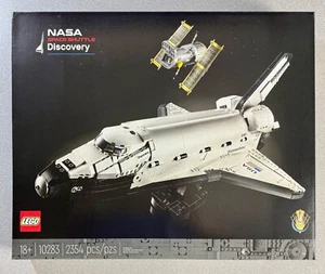 LEGO 10283 Icons NASA Space Shuttle Discovery 2021 2354pc NIB - Picture 1 of 6