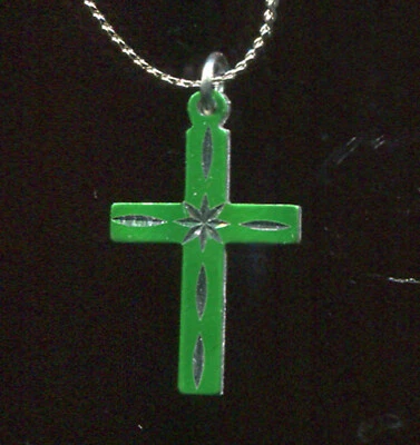 CRUZ VERDE CORTE DIAMANTE SOBRE CADENA PLATEADA 18" (D389) Foto 1 de 3