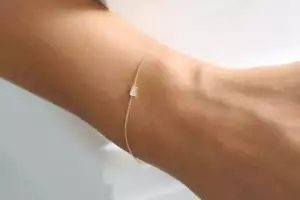 Diamant Armband Solo Baguette Bracelet 1Brillanten 0,06ct VS G in 14K 585er Gold - Bild 1 von 11