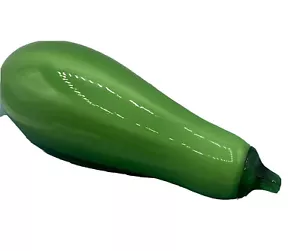 Vintage art glass Zucchini Figurine 7” Long - Picture 1 of 10